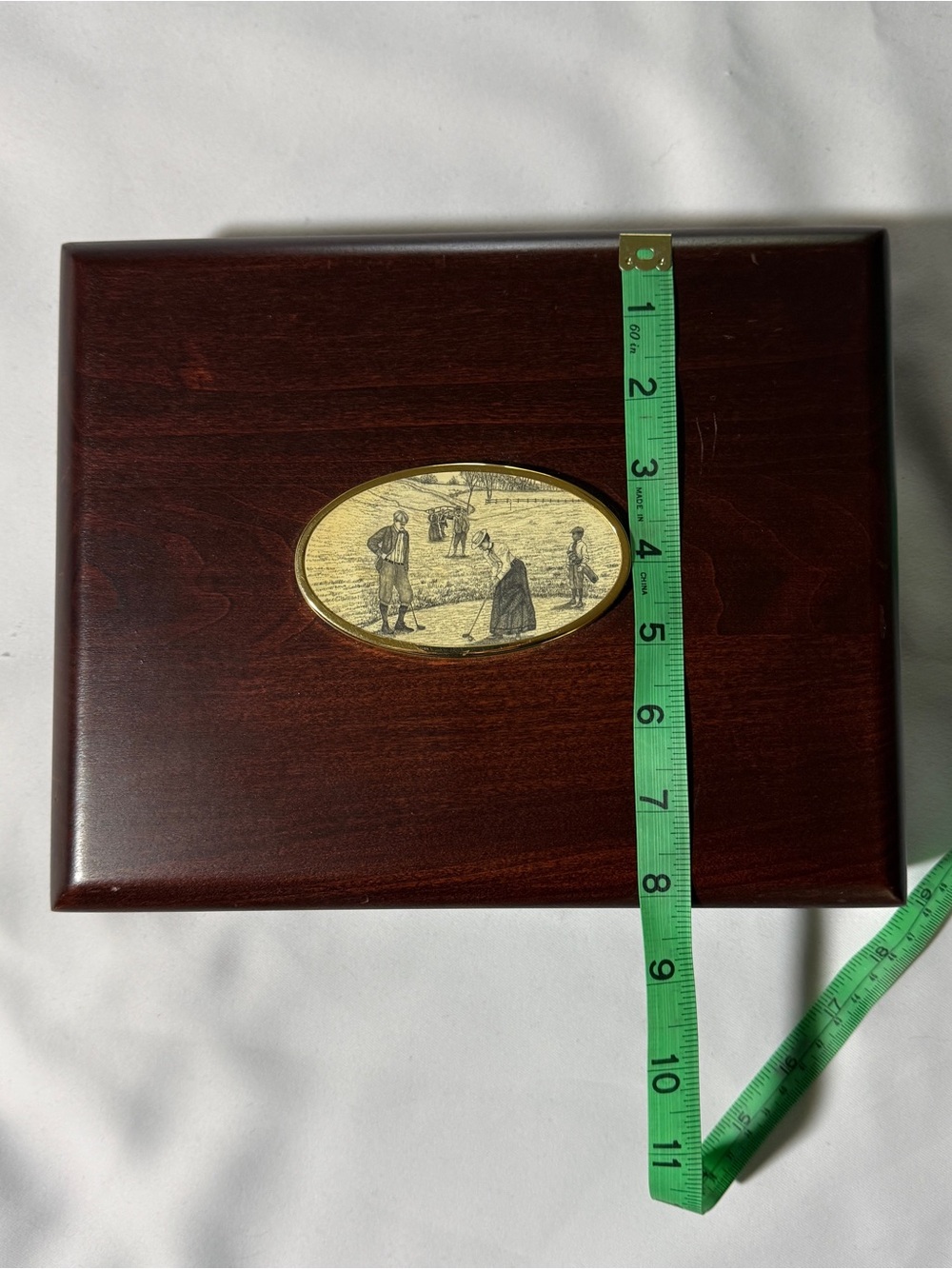 Barlow Wooden Jewelry Dresser Box with Brass Golf Scene Scrimshaw Inlay - Picture 6 of 8